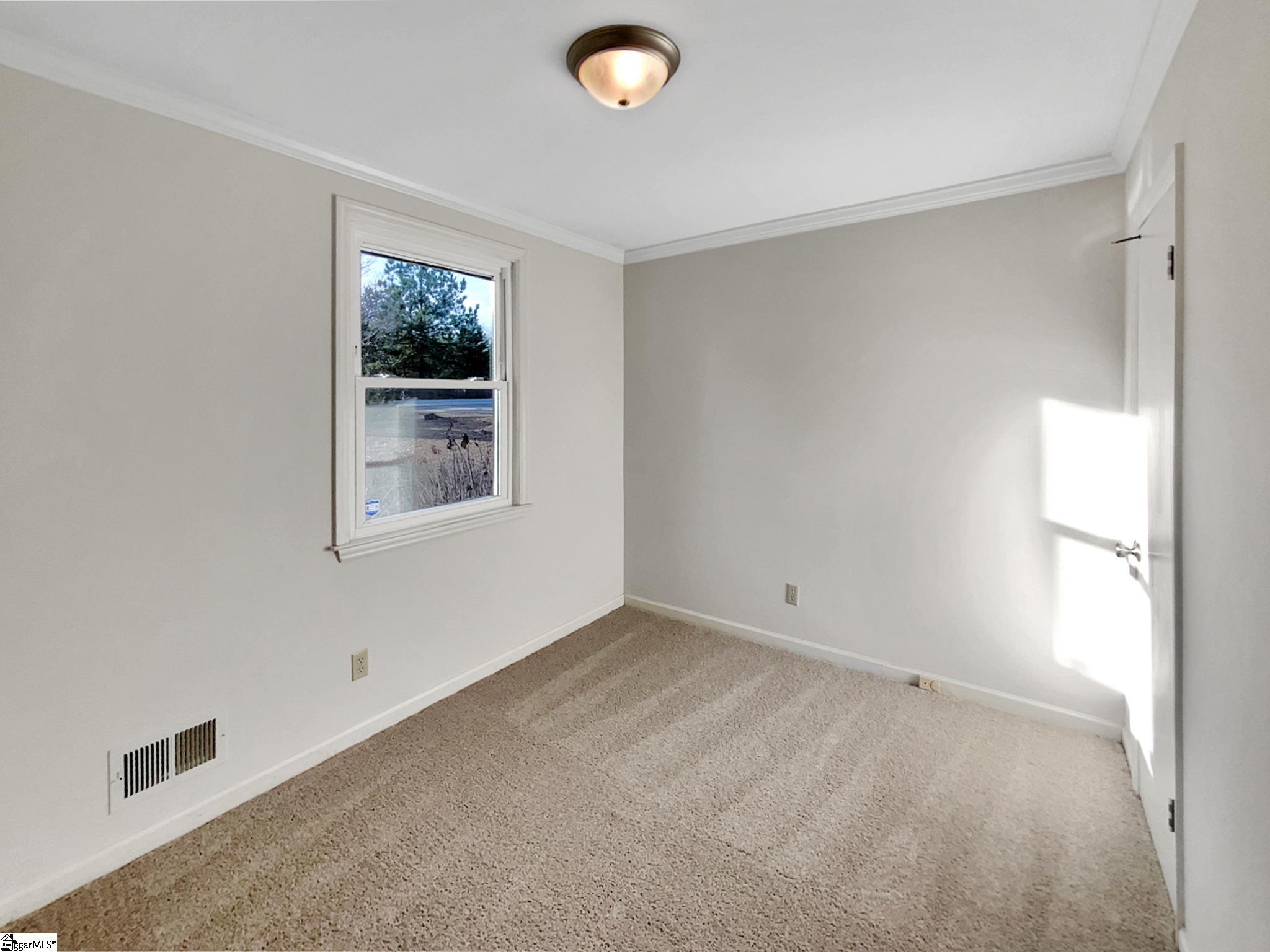 279 Finch Road Wellford, SC 29385 - Photo 17 of 21