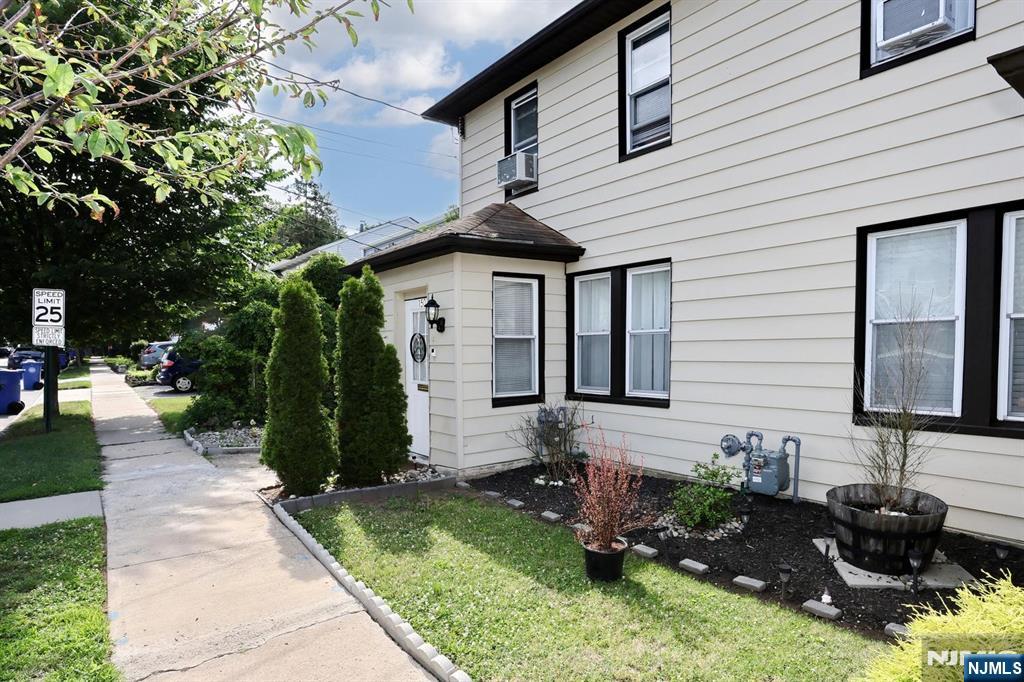 150 Pleasant Avenue Englewood, NJ 07631 - Photo 30 of 46
