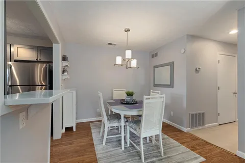 $220,000 | 705 Countryside Place, Smyrna, GA 30080