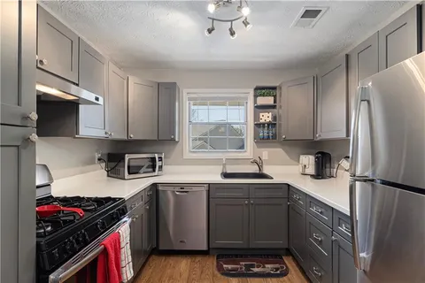 $220,000 | 705 Countryside Place, Smyrna, GA 30080