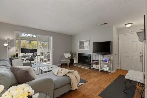 $220,000 | 705 Countryside Place, Smyrna, GA 30080