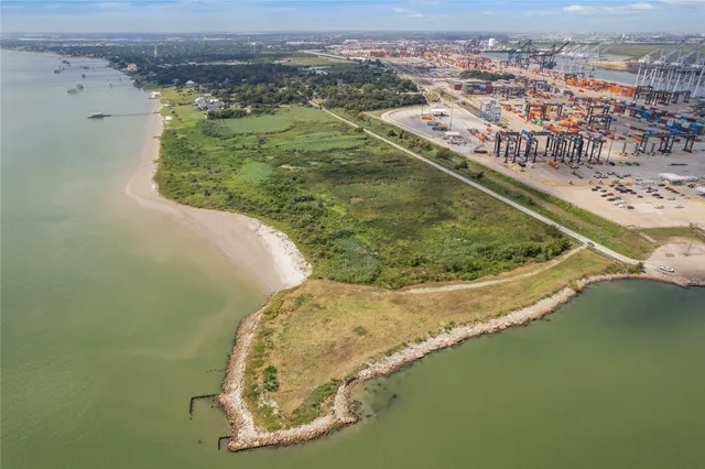 a view of a swimming pool