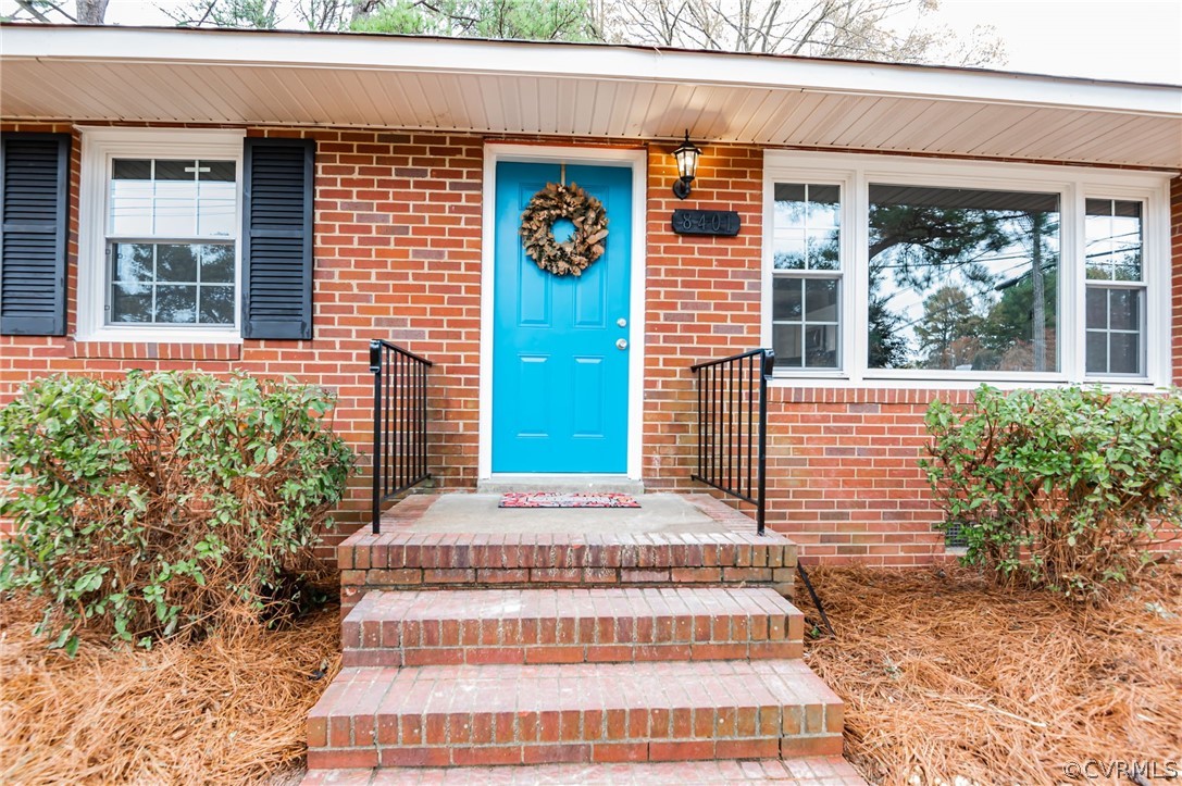 8401 Colebrook Road Richmond, VA 23227 - Photo 4 of 33 Gallery Image 4