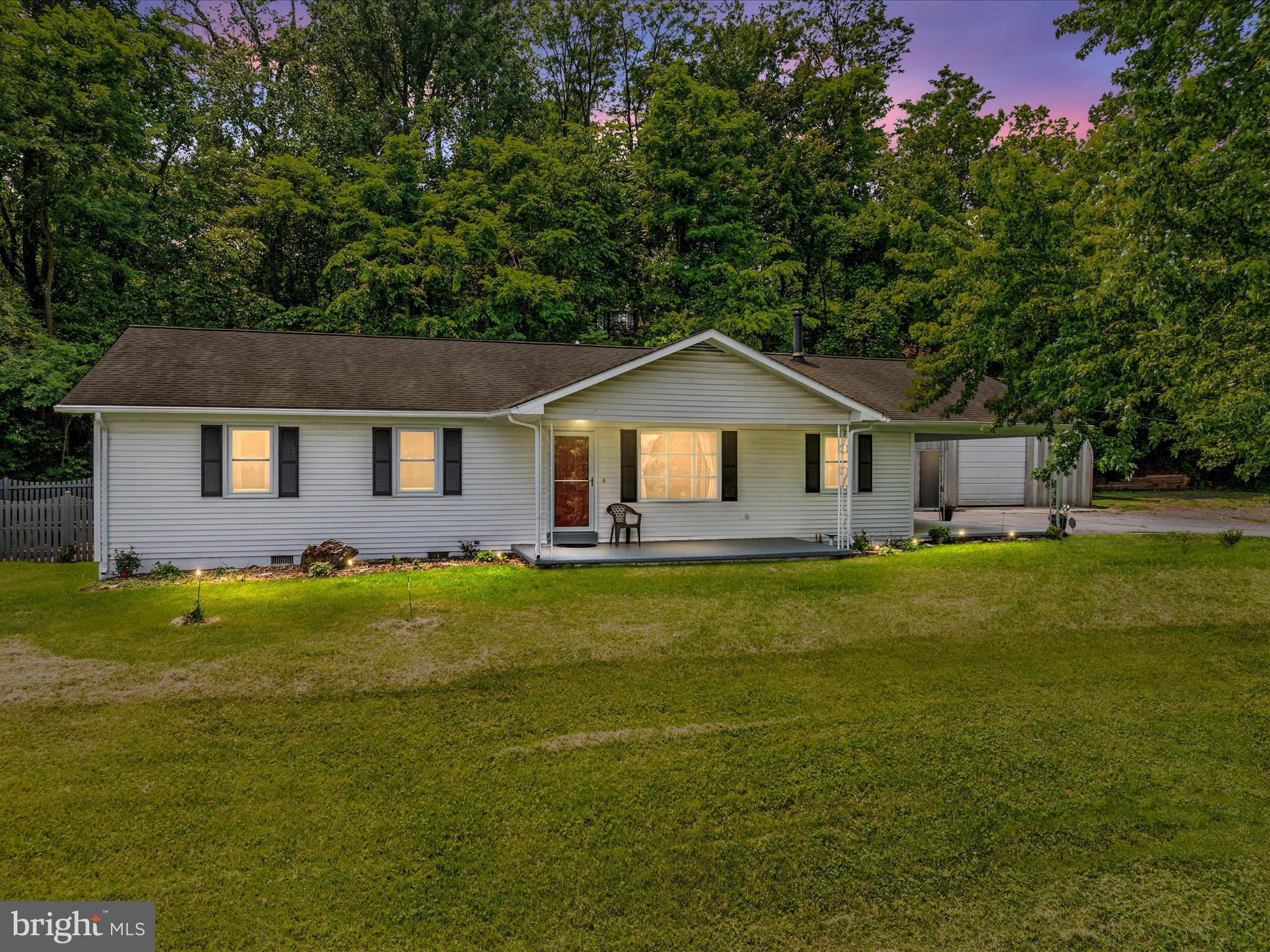 180 Oak Heights Road Front Royal, VA 22630 - Photo 3 of 44 Welcome to 180 Oak Heights Rd