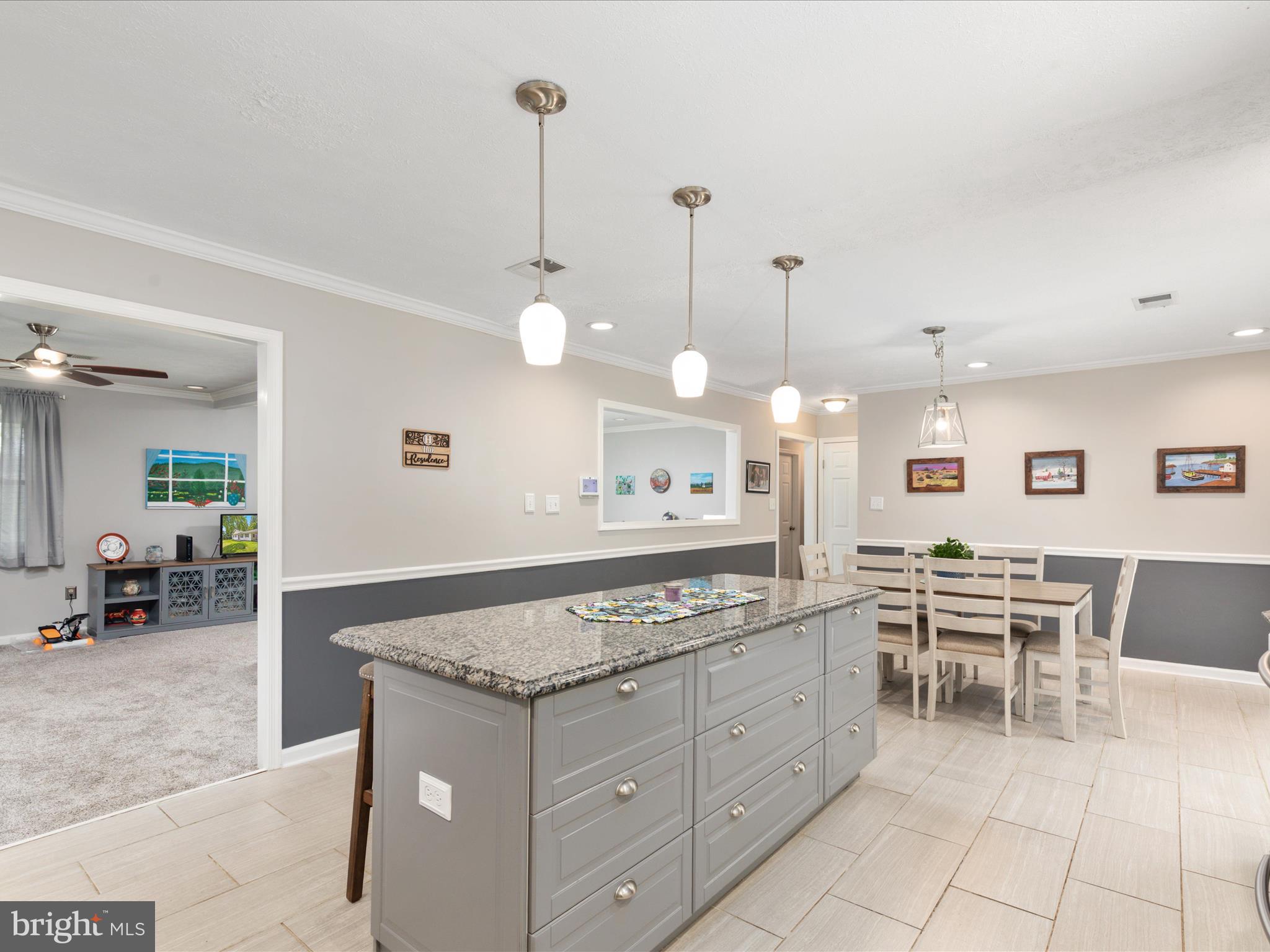180 Oak Heights Road Front Royal, VA 22630 - Photo 4 of 44 Beautiful updated kitchen