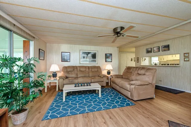 $180,000 | 36 Turtle Creek Court, Unit 31, Safety Harbor, FL 34695