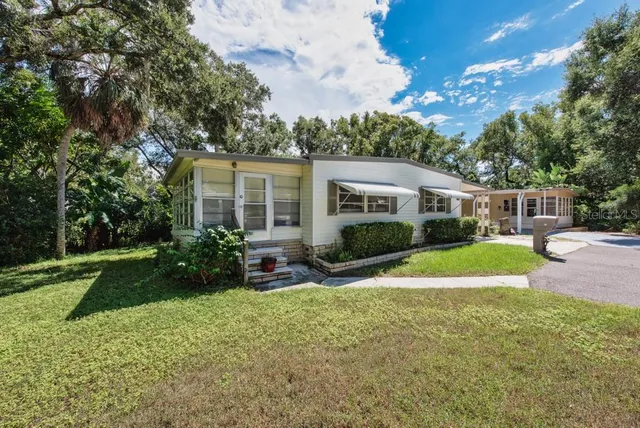 $180,000 | 36 Turtle Creek Court, Unit 31, Safety Harbor, FL 34695