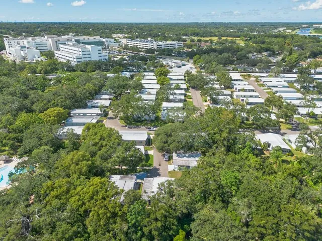 $180,000 | 36 Turtle Creek Court, Unit 31, Safety Harbor, FL 34695