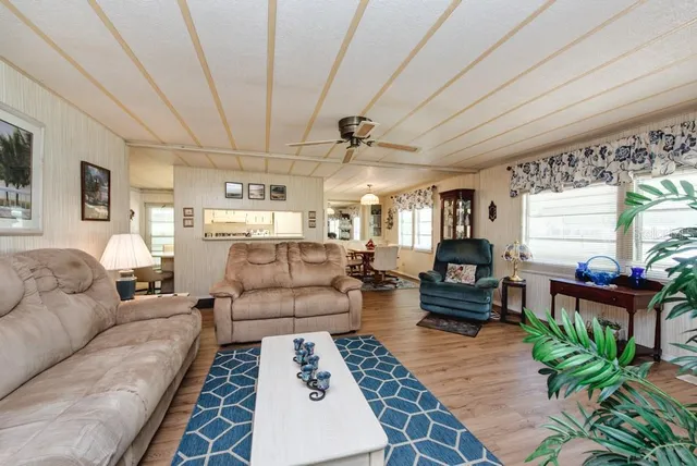 $180,000 | 36 Turtle Creek Court, Unit 31, Safety Harbor, FL 34695