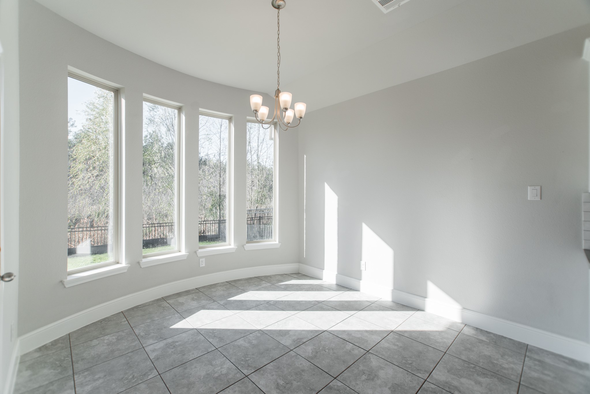 10054 Preserve Way Conroe, TX 77385 - Photo 21 of 45