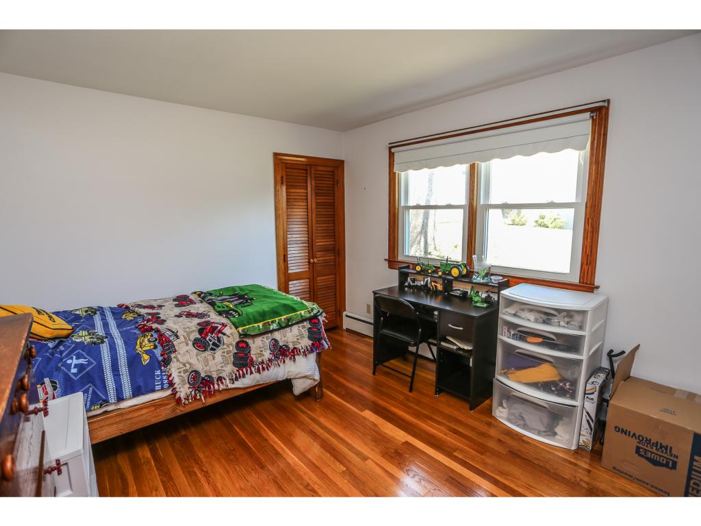 96 Kennard Road Manchester, NH 03104 - Photo 23 of 32