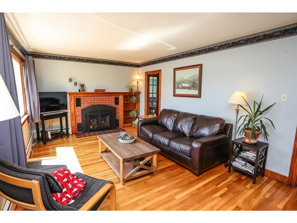 96 Kennard Road Manchester, NH 03104 - Photo 6 of 32
