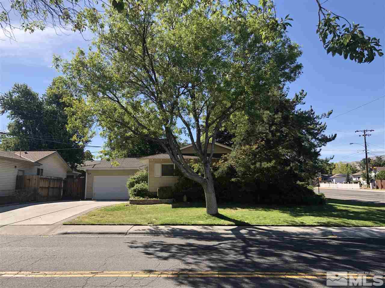 695 Ibis Lane Reno, NV 89503 - Photo 1 of 14 a house view with a backyard space