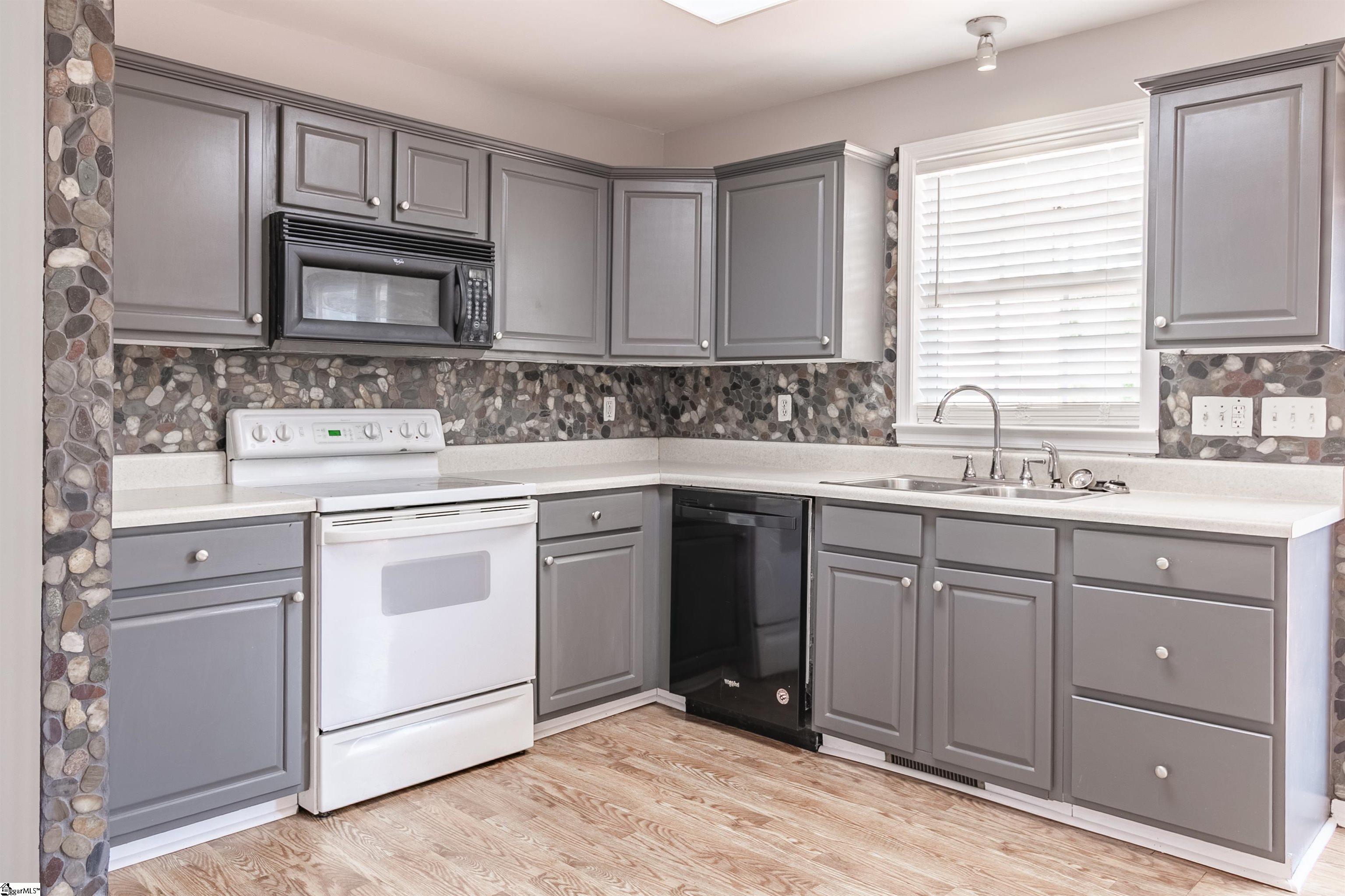 301 Stallion Road Greenville, SC 29617 - Photo 18 of 41