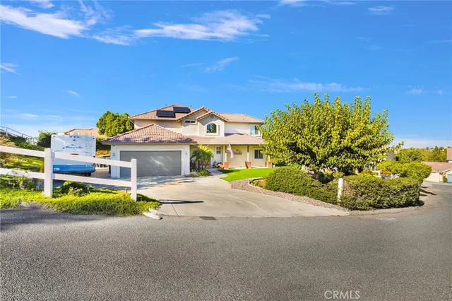 $949,000 | 14189 Dove Canyon Drive, Riverside, CA 92503