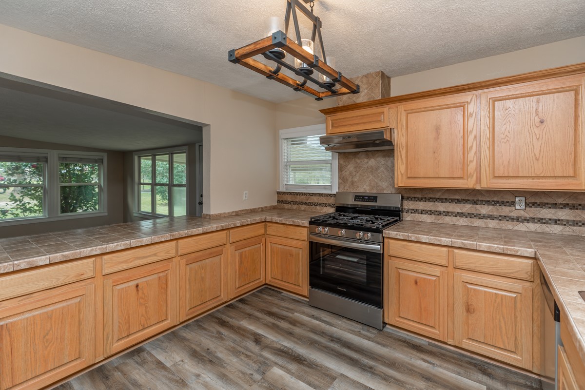 4205 North Tram Road Vidor, TX 77662 - Photo 14 of 32