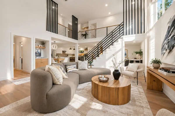 12706 Possum Hollow Drive, Austin, TX 78729