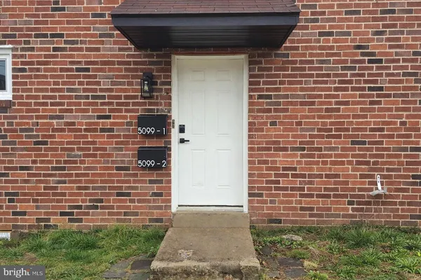 $1,600 | 5099 Palmers Mill Road, Unit 2, Clifton Heights, PA 19018