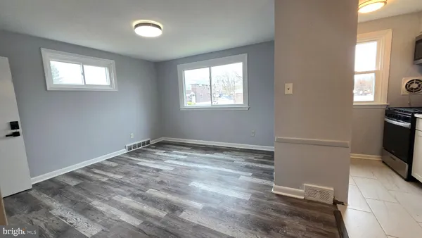 $1,600 | 5099 Palmers Mill Road, Unit 2, Clifton Heights, PA 19018