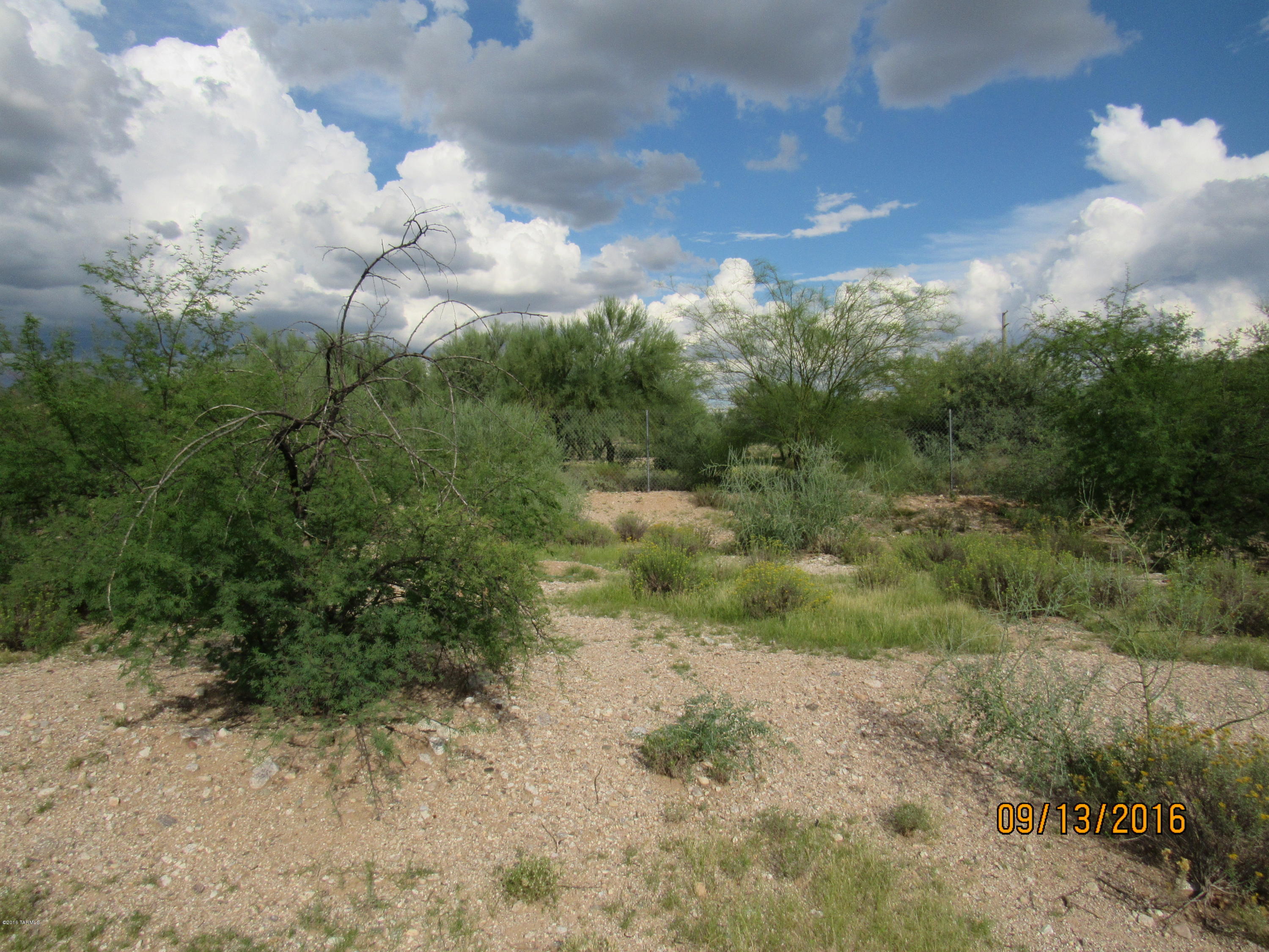 3533 North Craycroft Road Tucson, AZ 85718 - Photo 8 of 30 Gallery Image 8