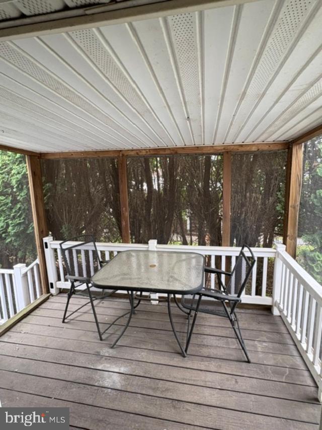 48 Jeffrey Road Gordonville, PA 17529 - Photo 10 of 12 a view of porch with a table and chairs