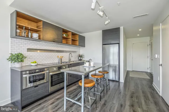 $499,000 | 2030 8th Street Northwest, Unit 513, Washington, DC 20001