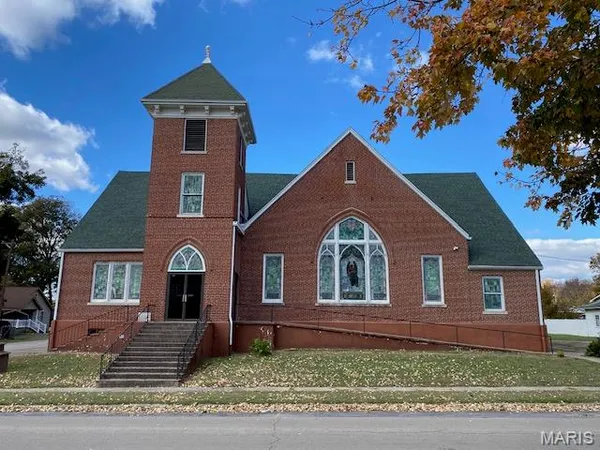 $299,000 | 202 Elm Street, Oran, MO 63771