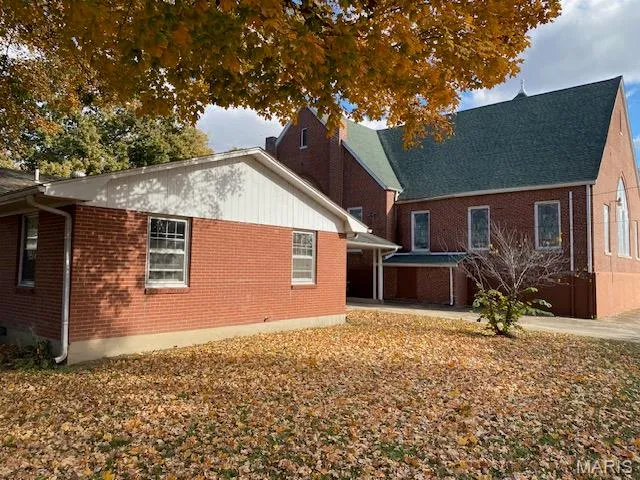 $299,000 | 202 Elm Street, Oran, MO 63771