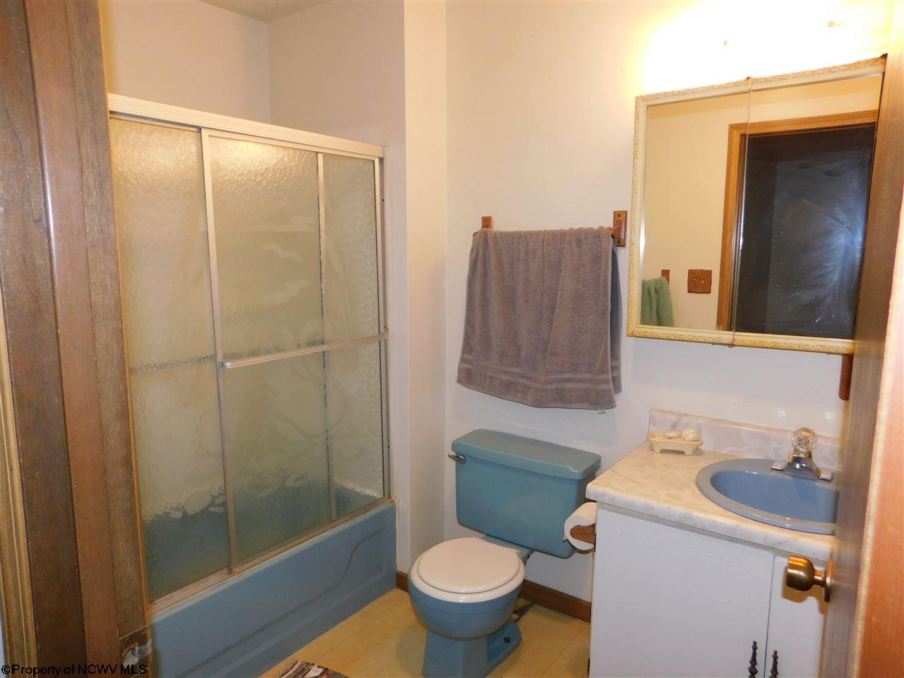90 Pinewood Road Clarksburg, WV 26301 - Photo 10 of 18 Gallery Image 10