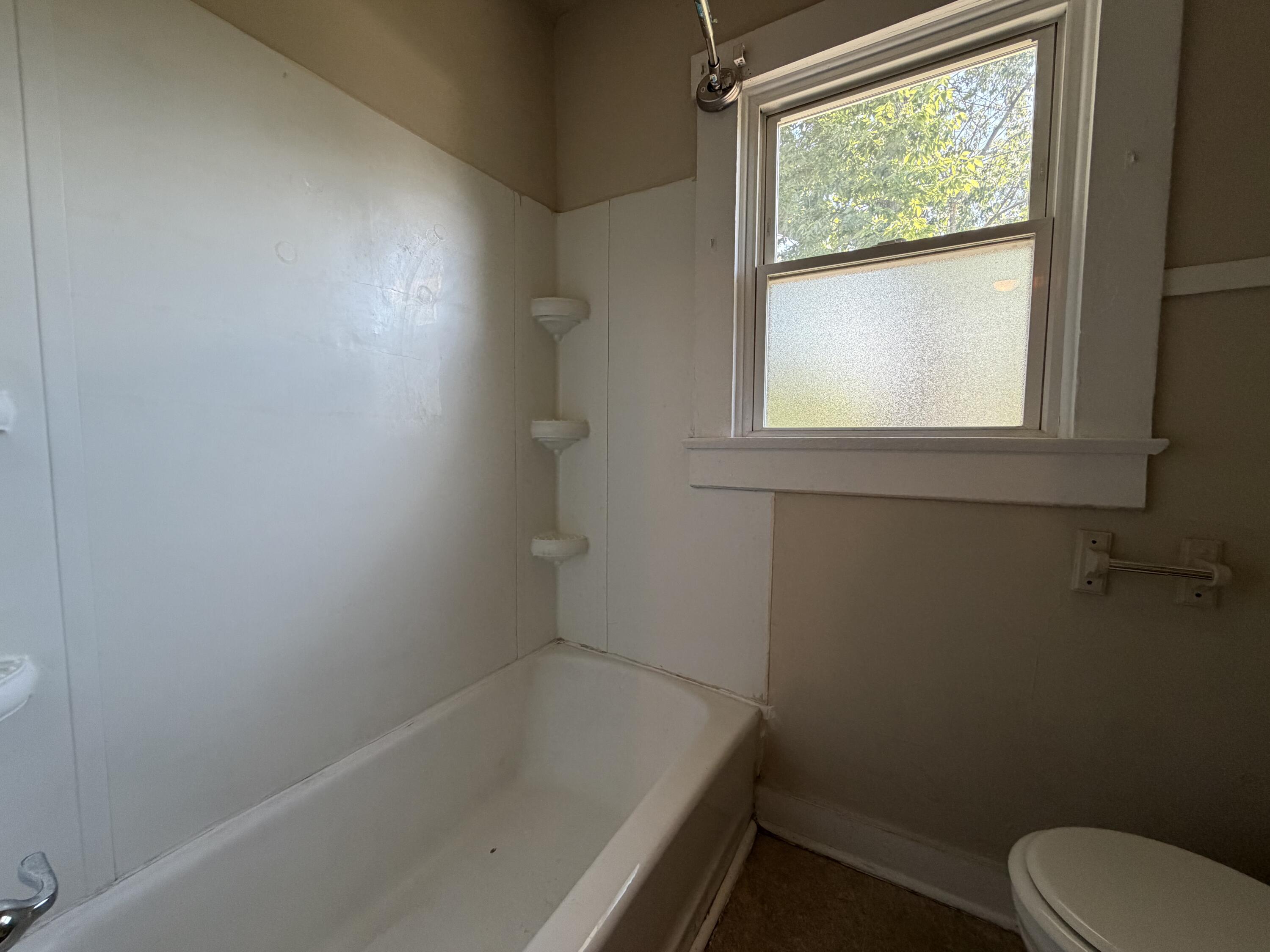 509-511 East Northern Avenue Springfield, OH 45503 - Photo 11 of 19 IMG_1661