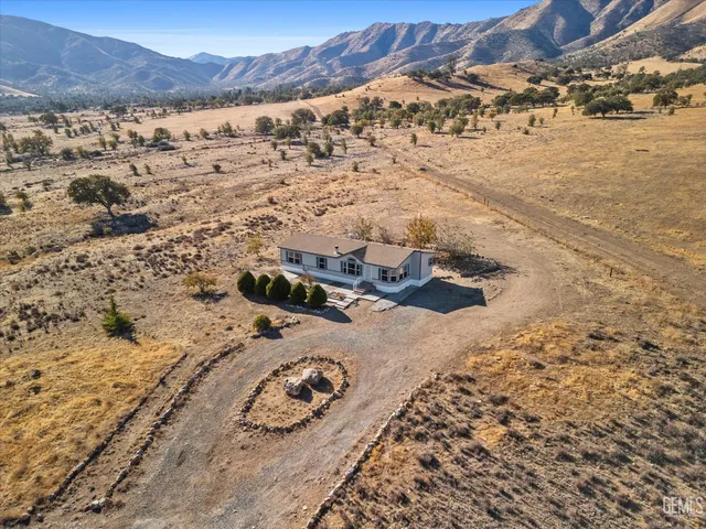 a view of ocean view