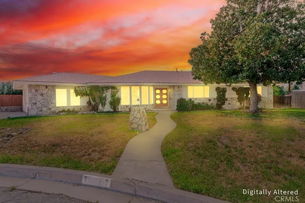 a view of swimming pool of the house