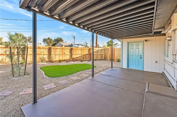 $1,700 | 107 Manganese Street, Henderson, NV 89015