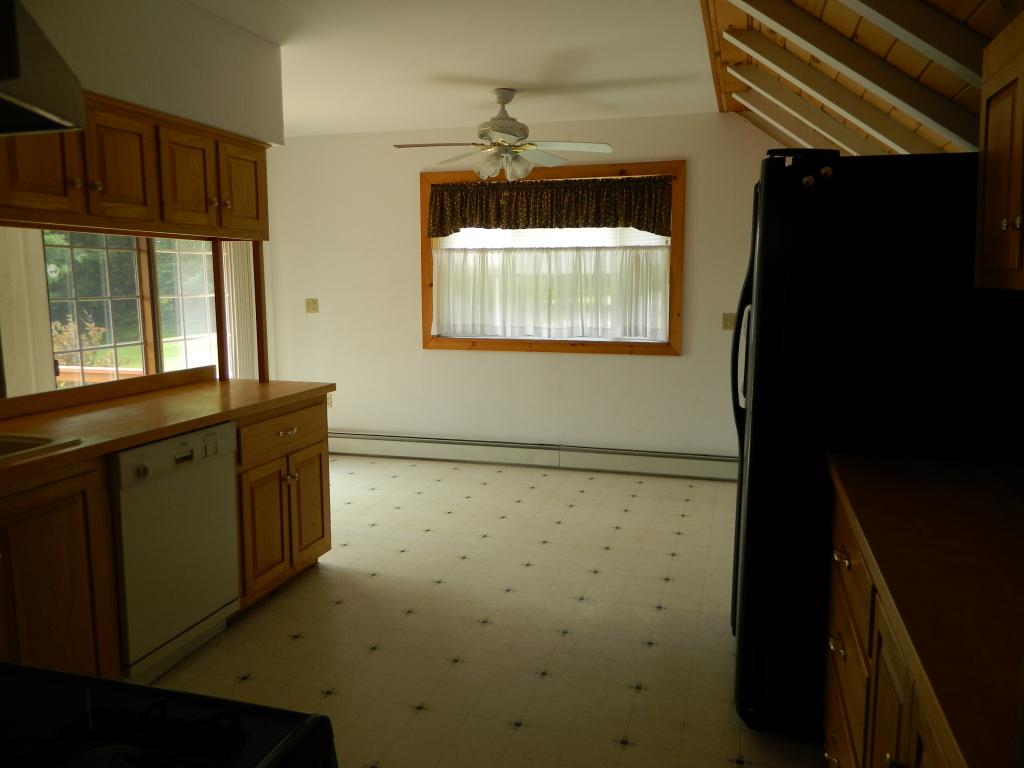 740 Cotton Road Lyndon, VT 05851 - Photo 14 of 28 Gallery Image 14