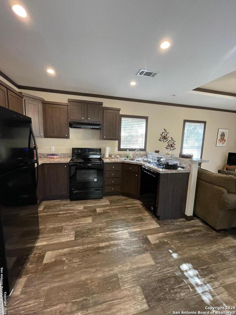 133 Water Point Bandera, TX 78003 - Photo 10 of 27