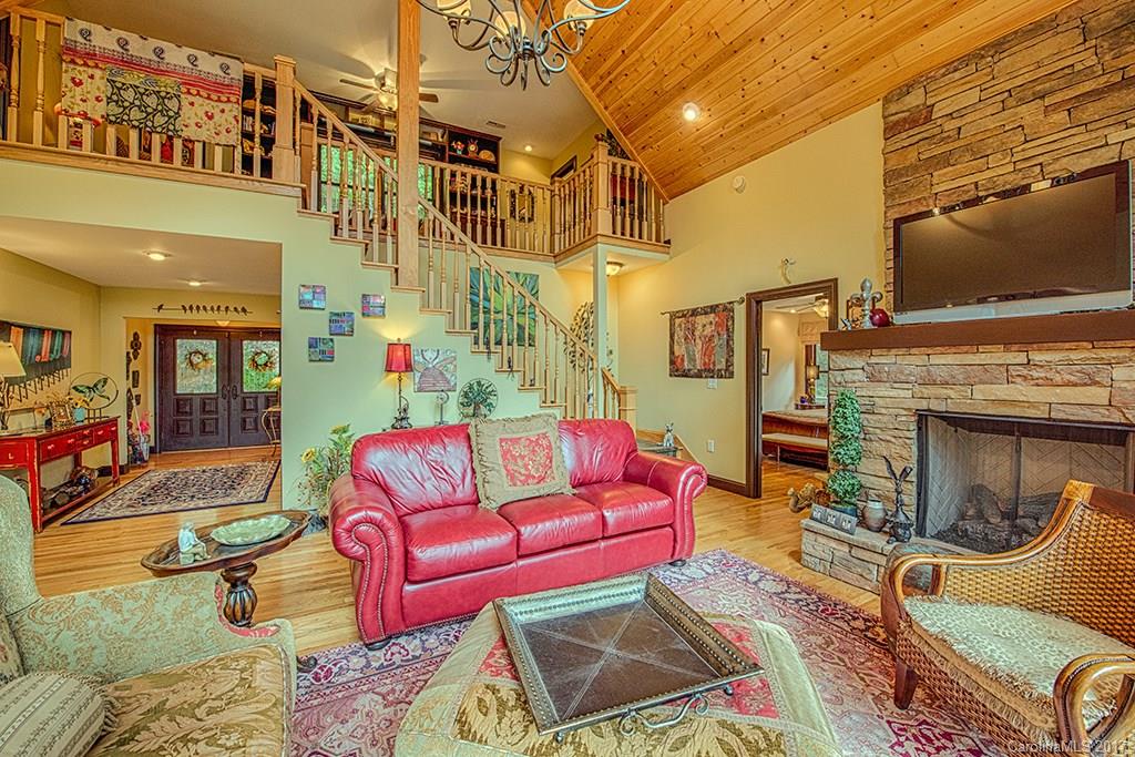 182 Falcon Ridge Drive Waynesville, NC 28786 - Photo 4 of 24