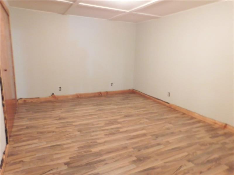 122 Porter Road Harrisville, PA 16038 - Photo 8 of 20 2nd bedroom