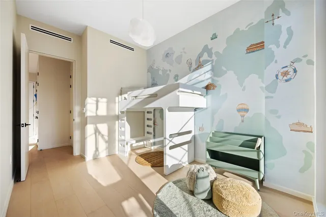 $1,099,000 | 31-16 21st Street, Unit 3A | Astoria