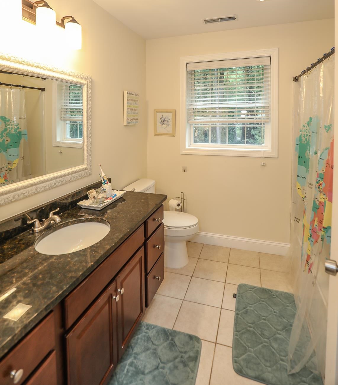 192 Litchfield Road Londonderry, NH 03053 - Photo 24 of 38