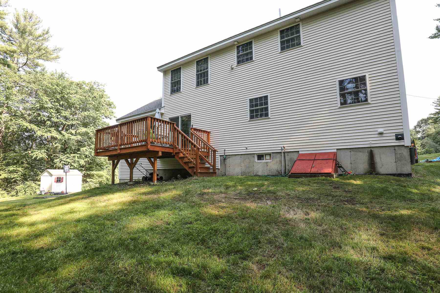 192 Litchfield Road Londonderry, NH 03053 - Photo 38 of 38