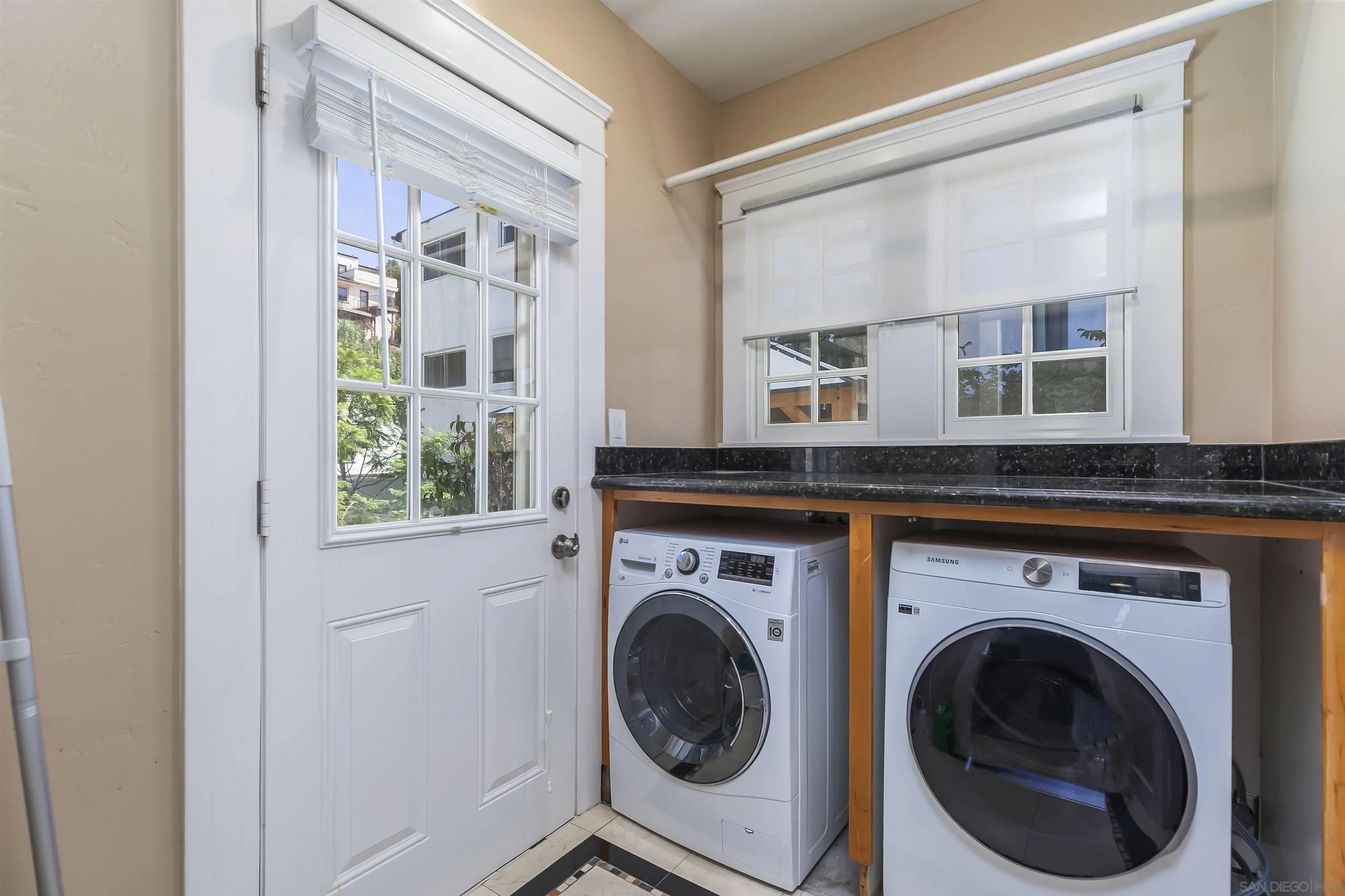 2544 Juan Street San Diego, CA 92110 - Photo 21 of 54