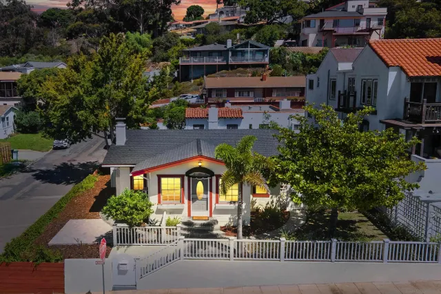 $1,475,000 | 2544 Juan Street, San Diego, CA 92110