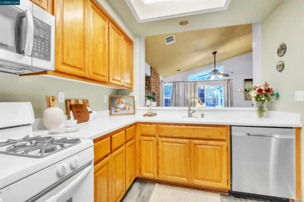 $599,000 | 2086 Homecoming Way, Brentwood, CA 94513