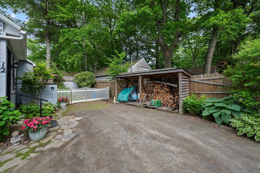 12 Hope Way Rutland, MA 01543 - Photo 4 of 34