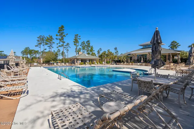 $399,900 | 1212 Andora Drive, Unit 32, Bolivia, NC 28422