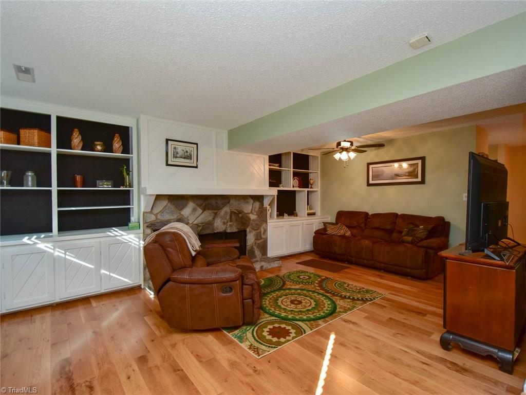 244 Northpoint Avenue High Point, NC 27262 - Photo 2 of 22 Gallery Image 2