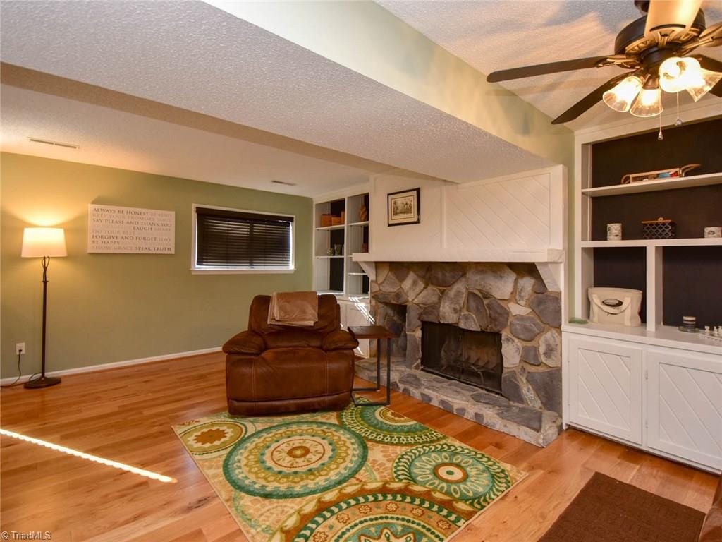 244 Northpoint Avenue High Point, NC 27262 - Photo 5 of 22 Gallery Image 5