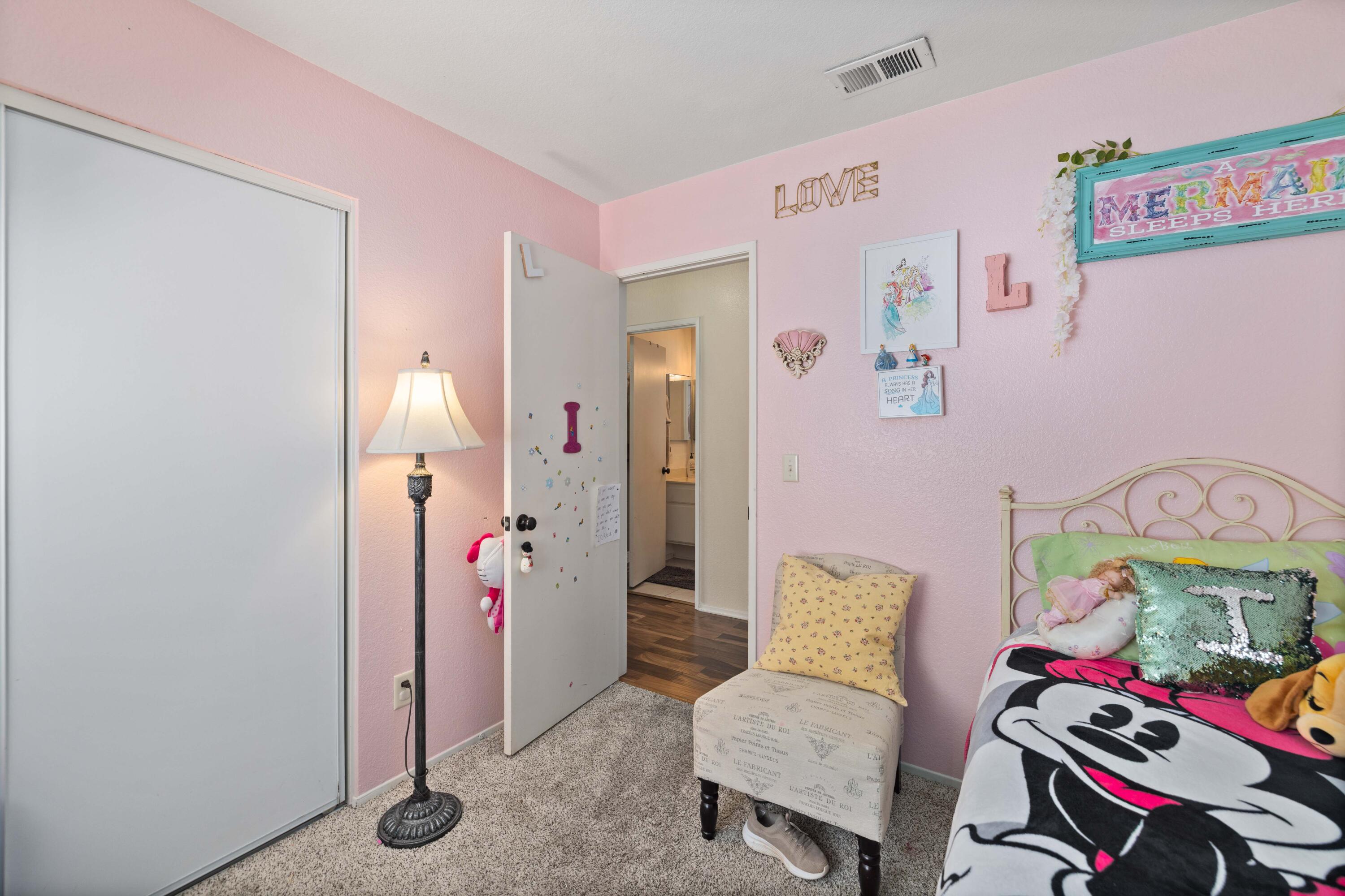 3243 Quarry Road Palmdale, CA 93550 - Photo 17 of 30 QuarryBed3B
