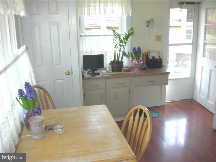 3312 Stoudts Ferry Bridge Road Reading, PA 19605 - Photo 4 of 16 Kitchen