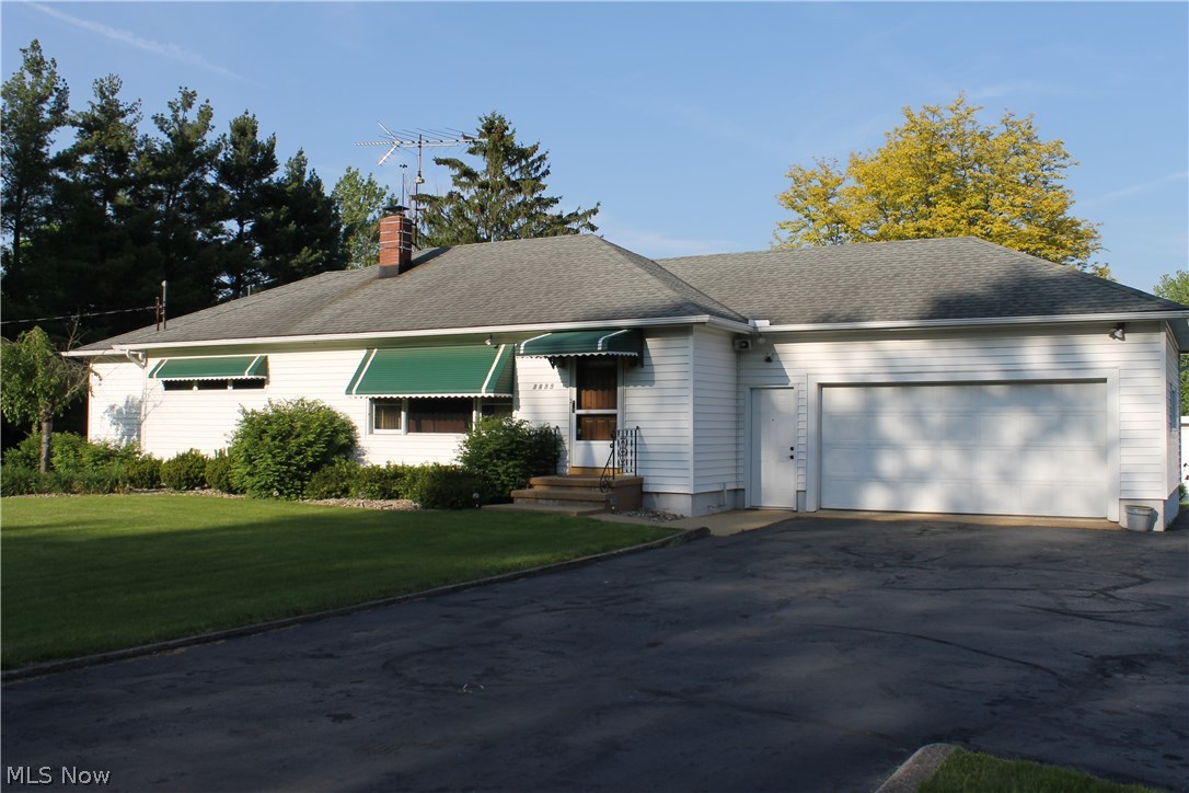 3935 Beachler Road Medina, OH 44256 - Photo 2 of 17 Gallery Image 2